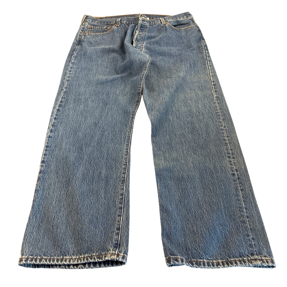 Levis 501 Original Fit Jeans Men's 42x32 Blue Denim Button Fly Straight Leg